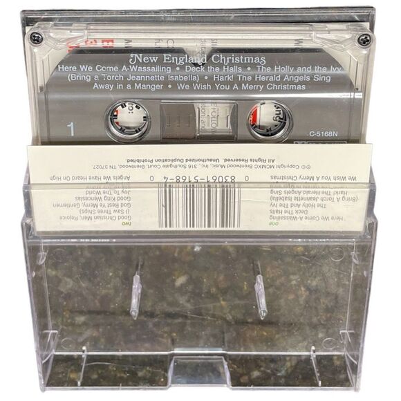 NEW England Christmas The Warmth and Charm of Yuletide Past Cassette Brentwood M - Picture 3 of 7